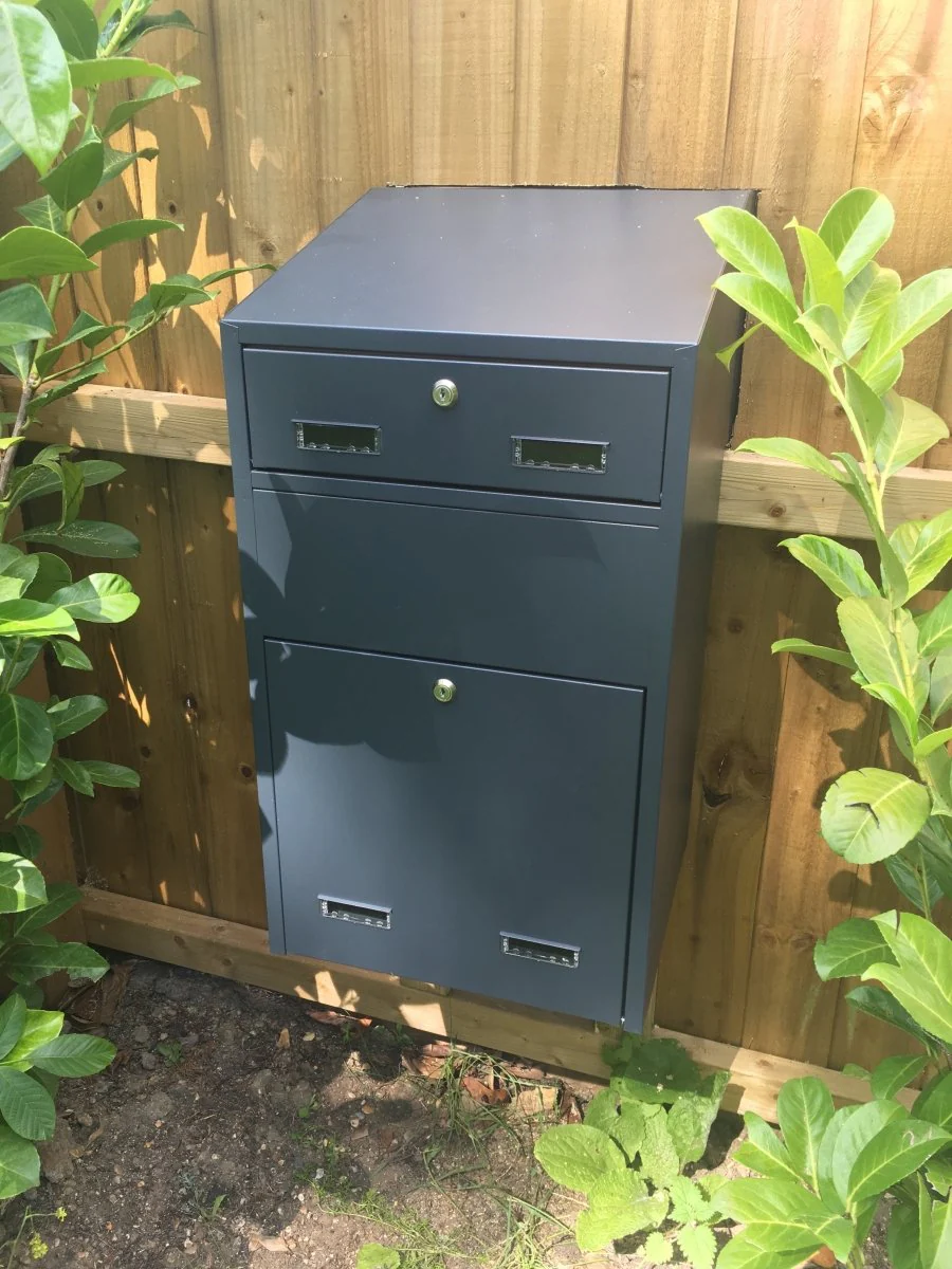 Outdoor Parcel Box for Gates & Fences – Rear Access – Sigma Stainless Steel Front - Image 12